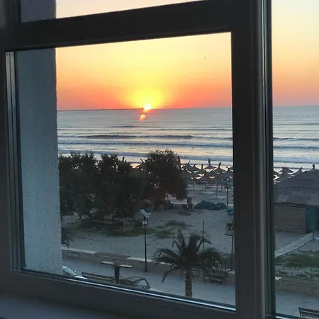 Riviera Mamaia Nord Apartament Alezzi Beach * Năvodari